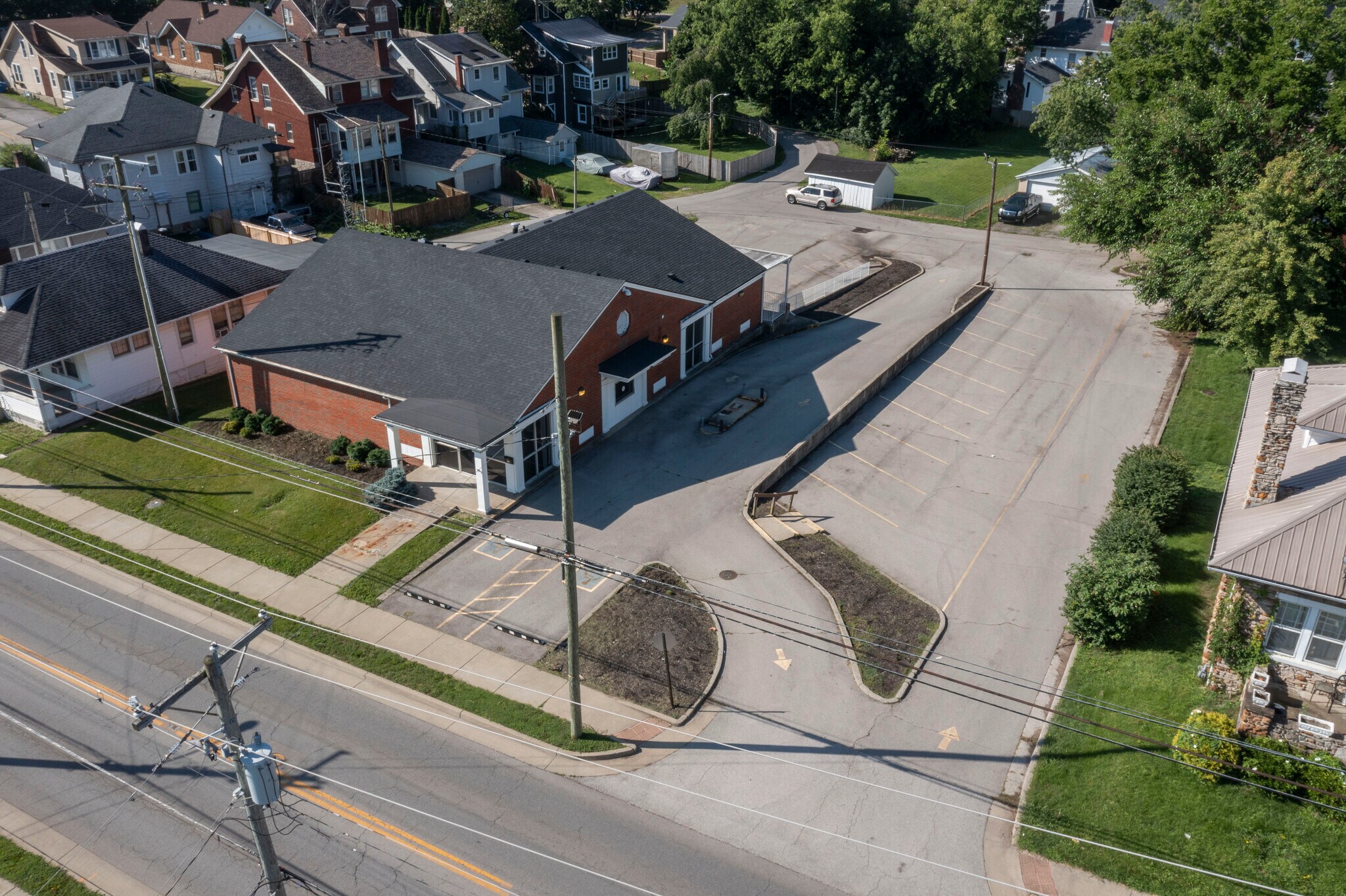 308 W Lexington Ave, Winchester, KY à louer Photo de l’immeuble– Image 1 sur 18