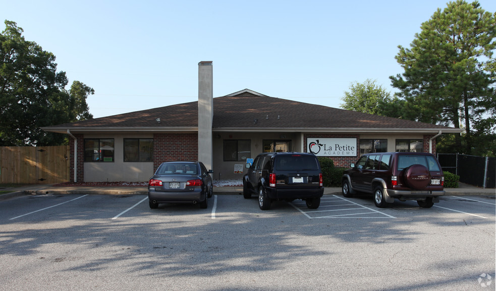 1529 Mundys Mill Rd, Jonesboro, GA à vendre - Photo de l’immeuble – Image 2 sur 2
