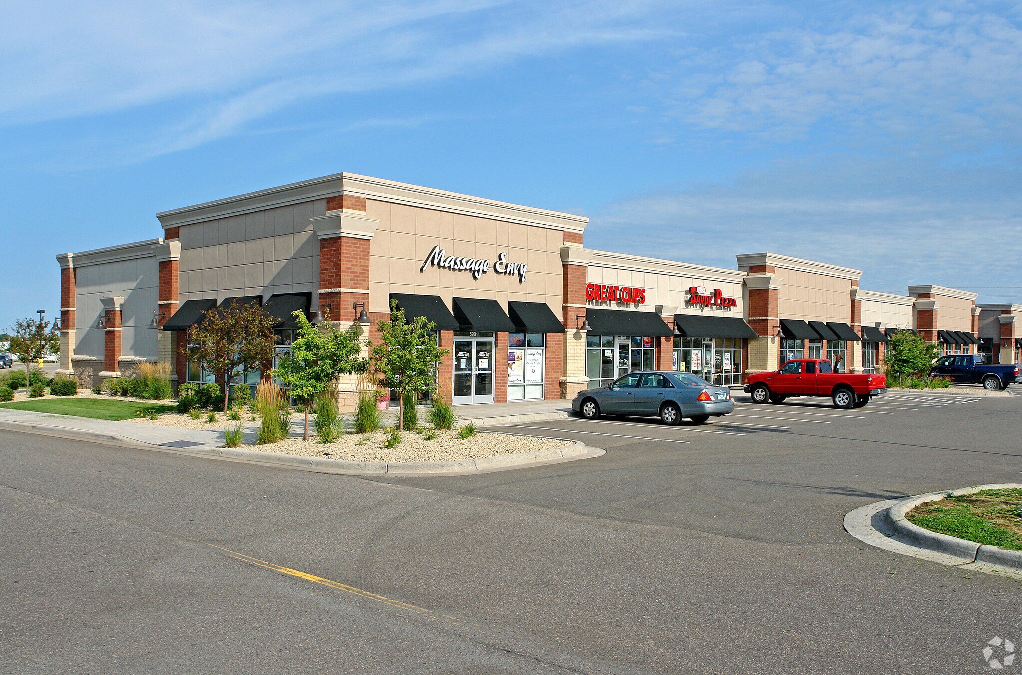 5901-5945 Norwich Ave N, Oak Park Heights, MN à louer Photo principale– Image 1 sur 5