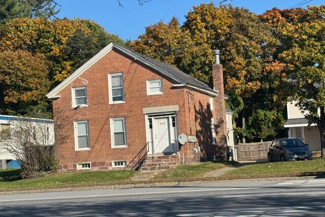 938 Shelburne Rd, South Burlington, VT à vendre - Photo de l’immeuble – Image 3 sur 7