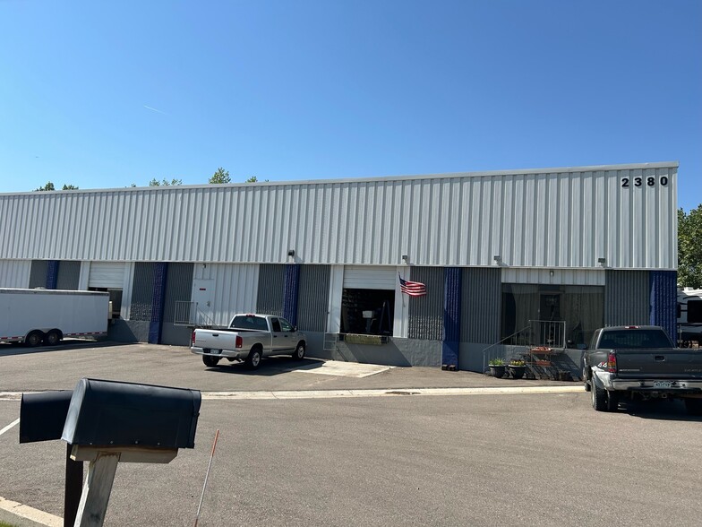 2380 W Midway Blvd, Broomfield, CO à louer - Photo de l’immeuble – Image 1 sur 1