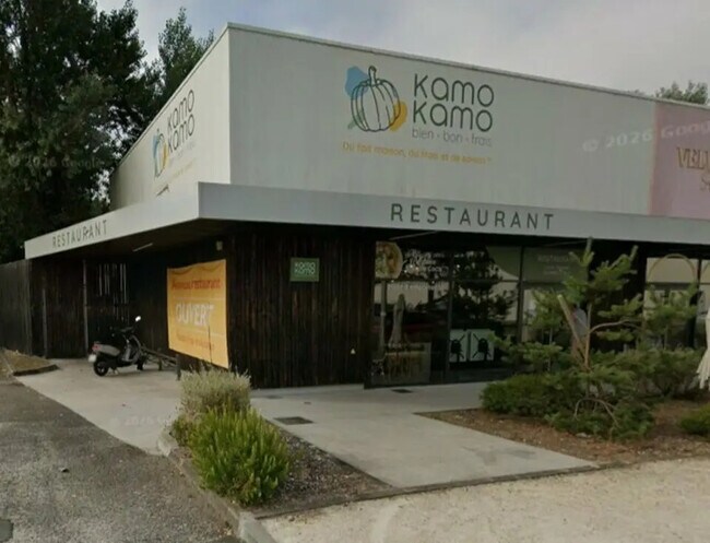 Plus de détails pour Local commercial à louer