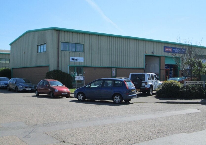 Neptune Clos, Rochester à louer - Photo principale – Image 1 sur 2