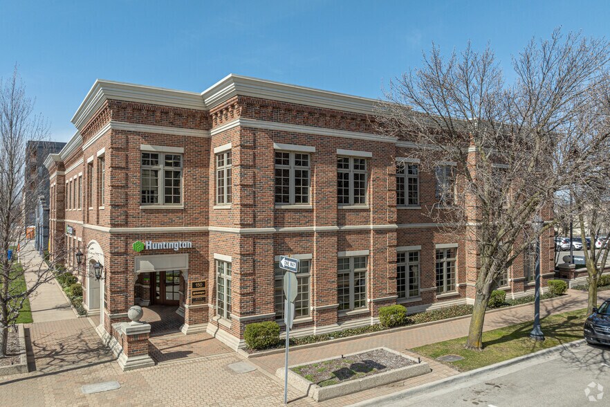 150 Central Ave, Holland, MI à louer - Photo de l’immeuble – Image 2 sur 13