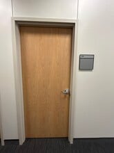 2454 E Dempster St, Des Plaines, IL à louer Photo de l’immeuble– Image 2 sur 2