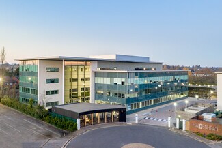 Plus de détails pour 60 Norden Rd, Maidenhead - Bureau à louer