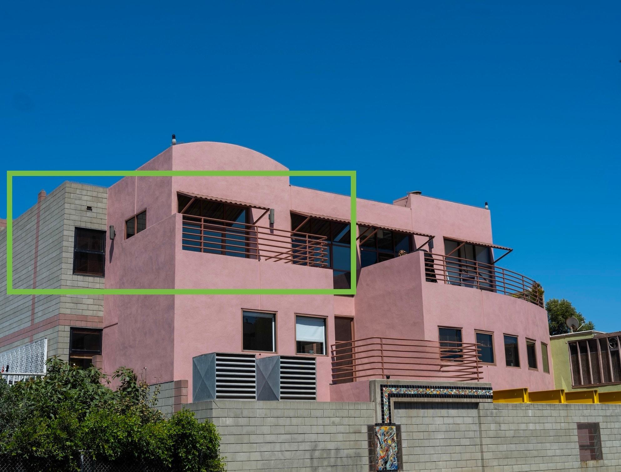 2110 Main St, Santa Monica, CA à louer Photo de l’immeuble– Image 1 sur 7
