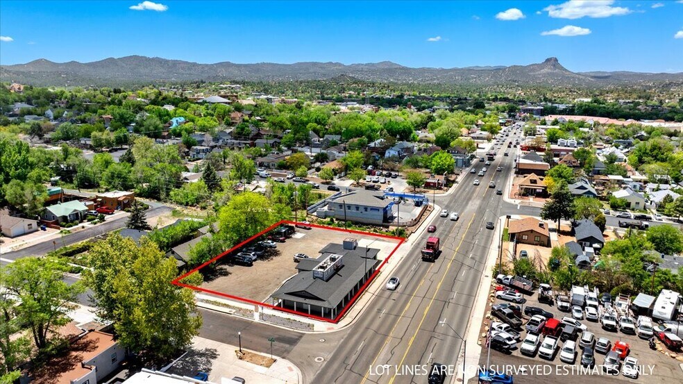 699 E Sheldon St, Prescott, AZ à vendre - Photo de l’immeuble – Image 3 sur 7