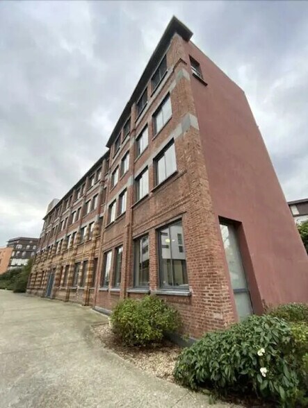 Bureau dans Le Havre à louer - Photo de l’immeuble – Image 1 sur 3