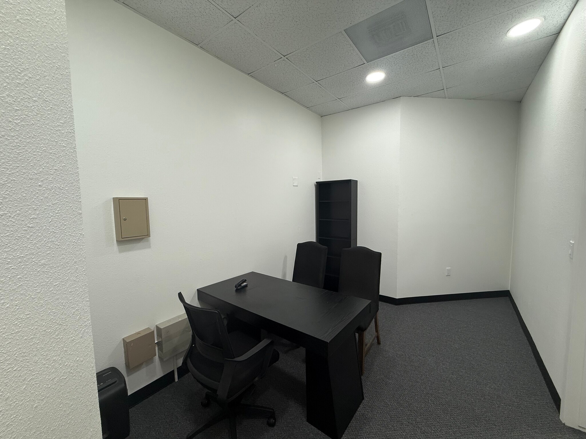 2008 W Dorothea Ave, Visalia, CA à vendre Photo intérieure– Image 1 sur 3