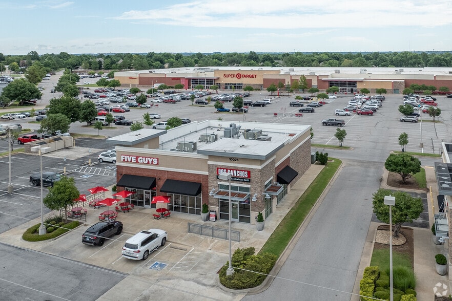 10025 S Memorial Dr, Tulsa, OK à louer - Aérien – Image 2 sur 9
