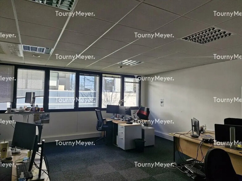 Bureau dans Rennes à louer - Photo de l’immeuble – Image 3 sur 5