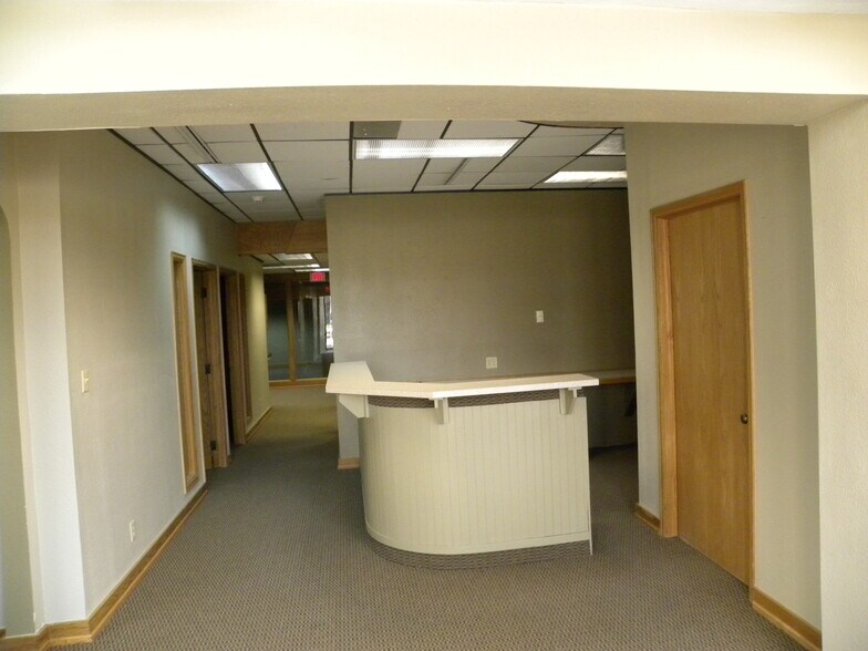 305 SW Wyoming, Casper, WY à vendre - Photo intérieure – Image 2 sur 21