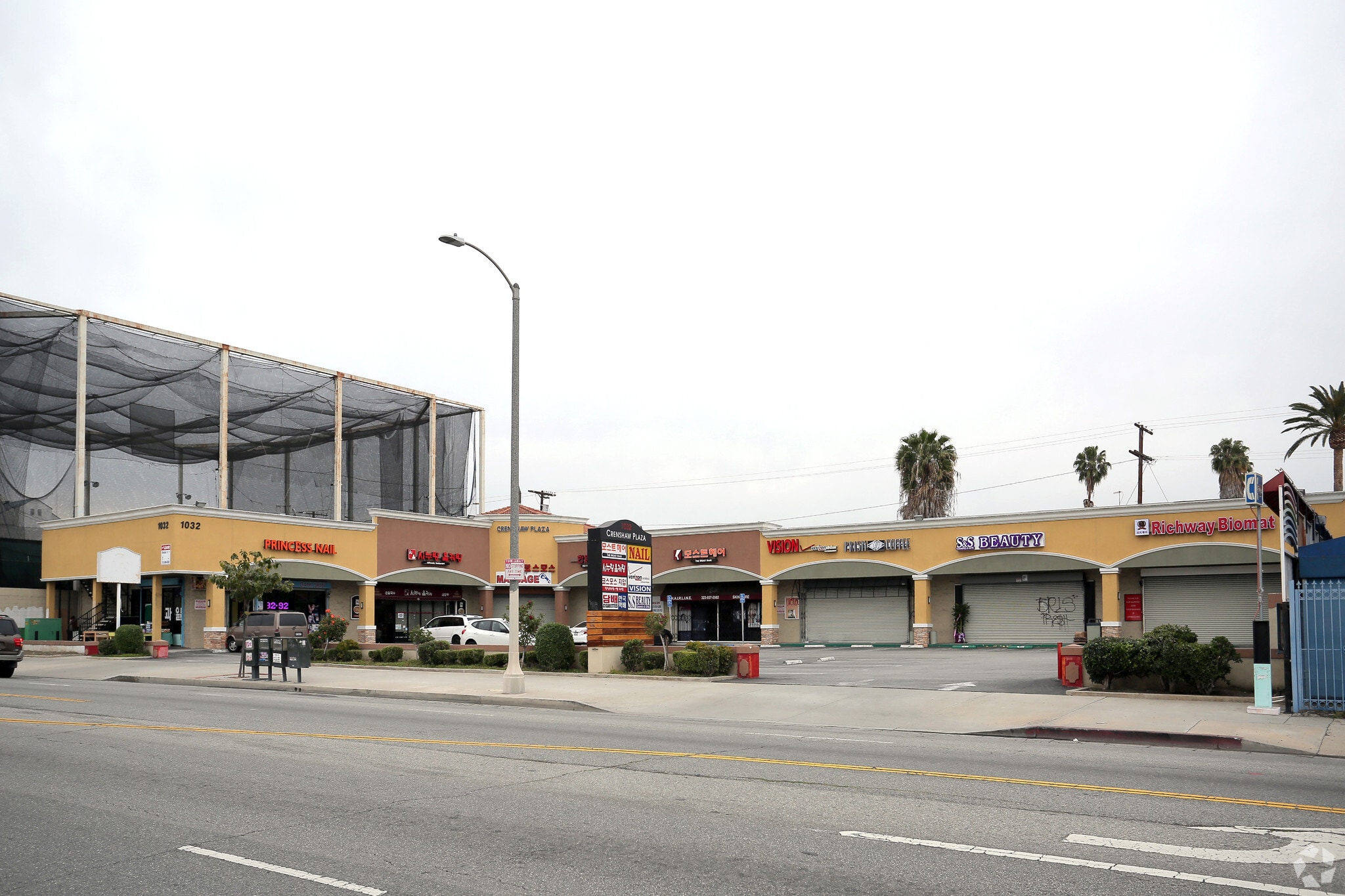 1032-1046 Crenshaw Blvd, Los Angeles, CA à louer Photo principale– Image 1 sur 11