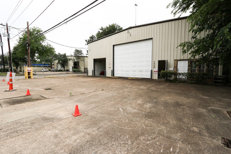 1720-1726 W 23rd St, Houston, TX à vendre - Photo de l’immeuble – Image 2 sur 56