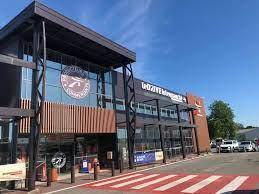 Plus de détails pour Local commercial à louer