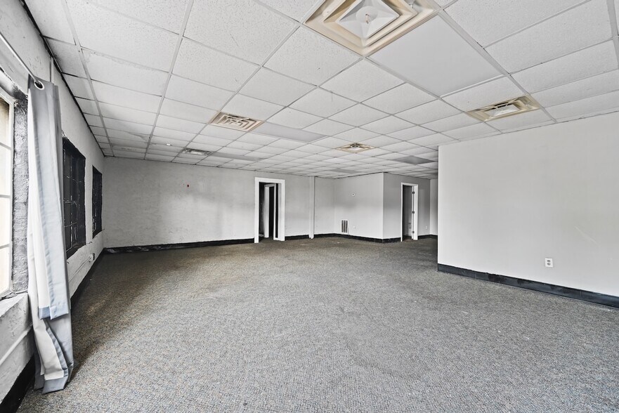 1530 Nabell Ave, East Point, GA à louer - Photo de l’immeuble – Image 3 sur 16