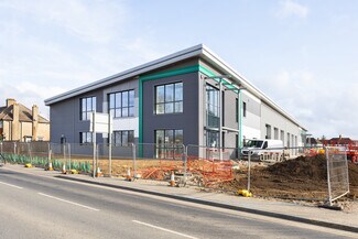 Plus de détails pour 156-160 Beddington Ln, Croydon - Industriel/Logistique à louer