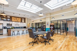 156-160 19th St, Union City, NJ à vendre Photo intérieure– Image 2 sur 14