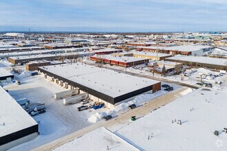 8100-8230 Rue De L'industrie, Montréal, QC - Vue aérienne  vue de carte