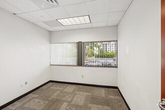 5300 Broken Sound Blvd NW, Boca Raton, FL à louer Photo intérieure– Image 2 sur 4
