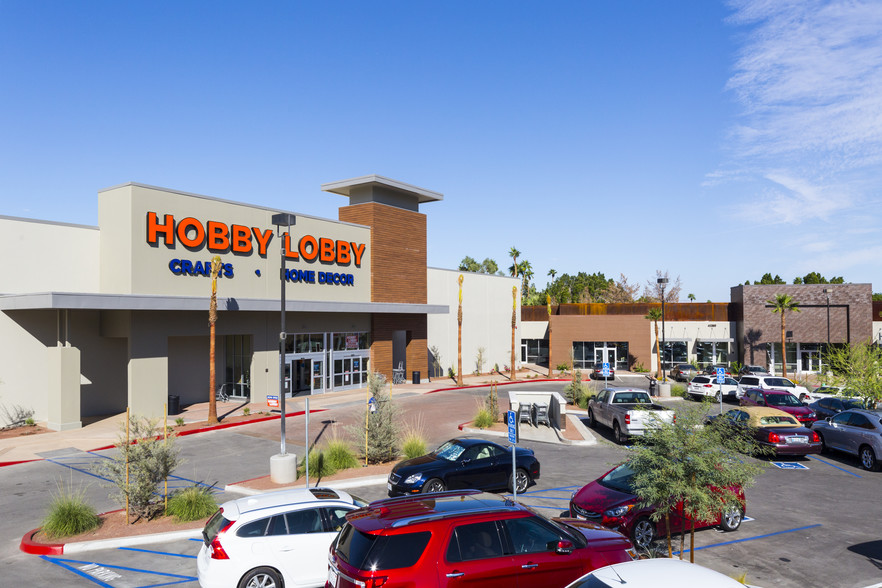 42250-42560 Bob Hope Dr, Rancho Mirage, CA à louer - Photo de l’immeuble – Image 2 sur 15