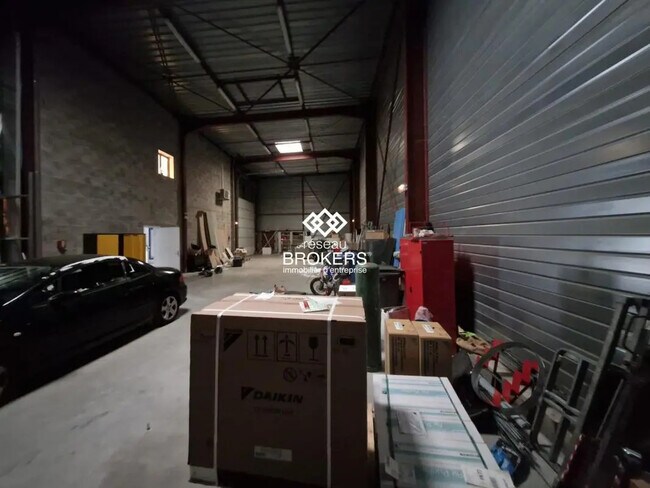 Plus de détails pour Industriel/Logistique à louer