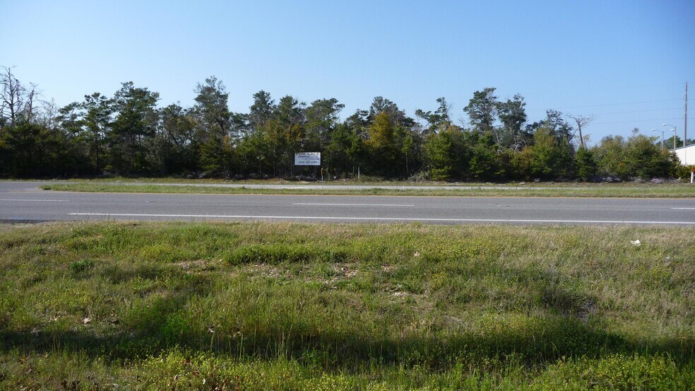 Gulf Breeze Pky, Gulf Breeze, FL à vendre - Photo de l’immeuble – Image 1 sur 2
