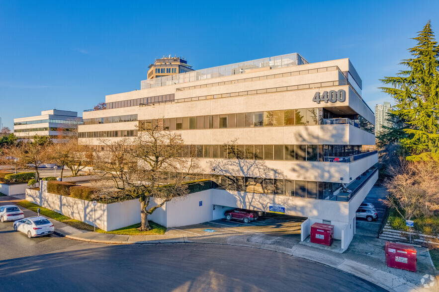 4400 Dominion St, Burnaby, BC à louer - Photo de l’immeuble – Image 3 sur 9