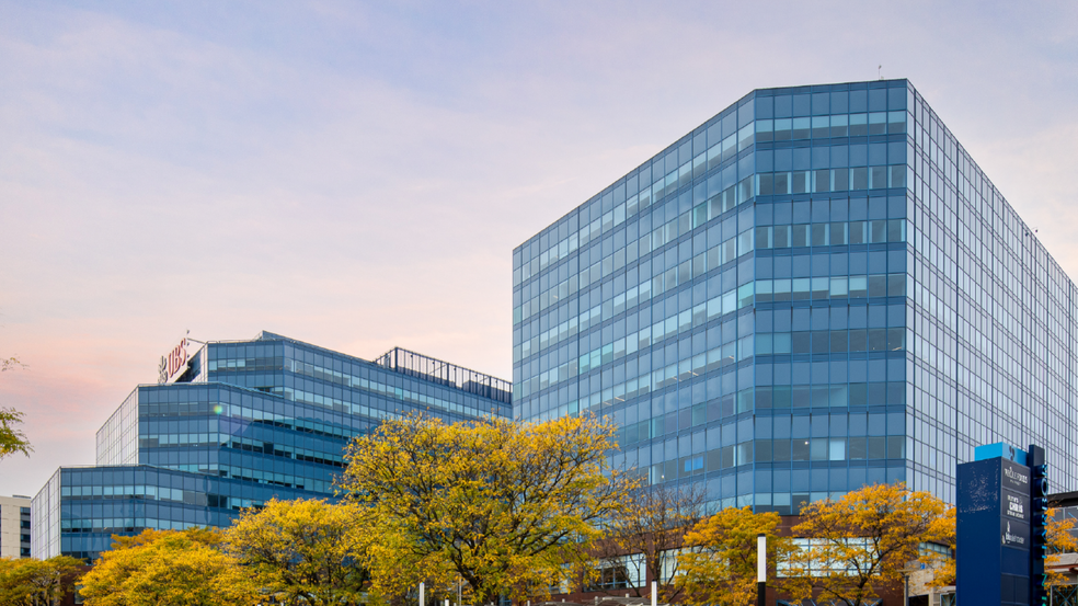 1000 Harbor Blvd, Weehawken, NJ à louer - Photo de l’immeuble – Image 1 sur 3