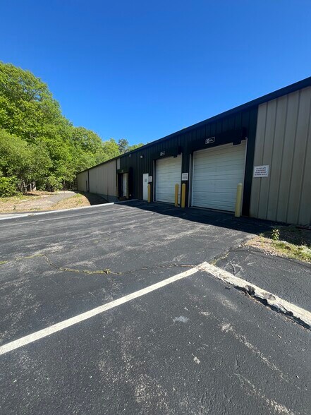 386 Hill St, Biddeford, ME à louer - Photo de l’immeuble – Image 2 sur 5