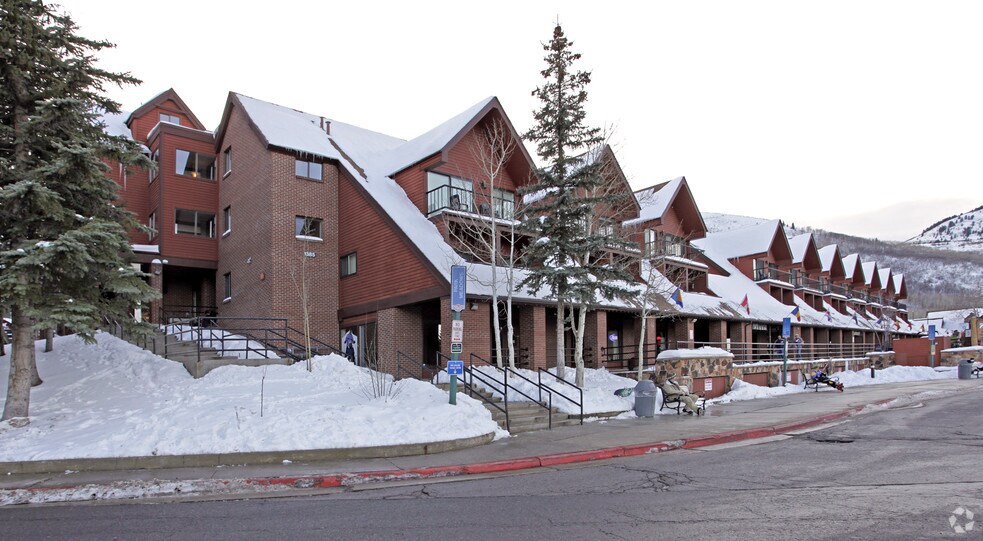 1345-1385 Lowell Ave, Park City, UT à louer - Photo de l’immeuble – Image 3 sur 27