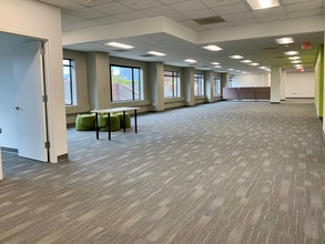 575 S Charles St, Baltimore, MD à louer Photo intérieure– Image 1 sur 8