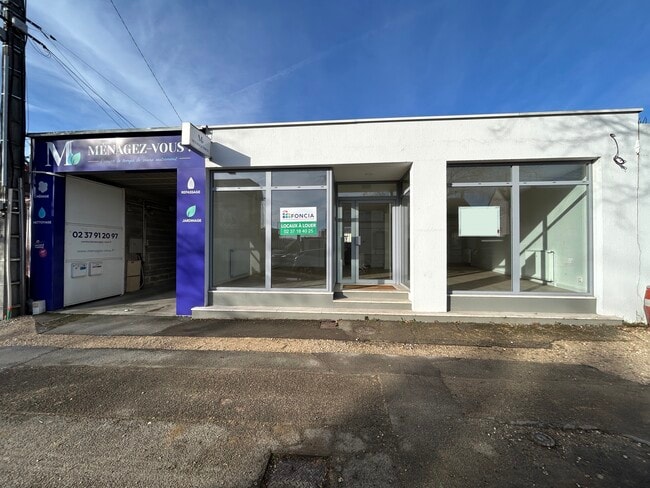 Plus de détails pour 52 Avenue Maurice Maunoury, Luisant - Local commercial à louer