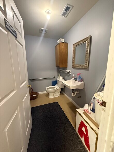 130-134 E Main St, Marshville, NC à vendre - Photo intérieure – Image 3 sur 5