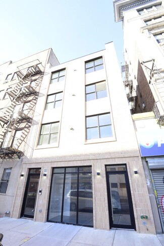 Plus de détails pour 97 Seigel St, Brooklyn, NY - Local commercial à vendre