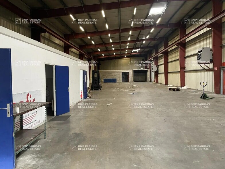 5 A Rue De L'Industrie, Fegersheim à louer - Photo de l’immeuble – Image 3 sur 11