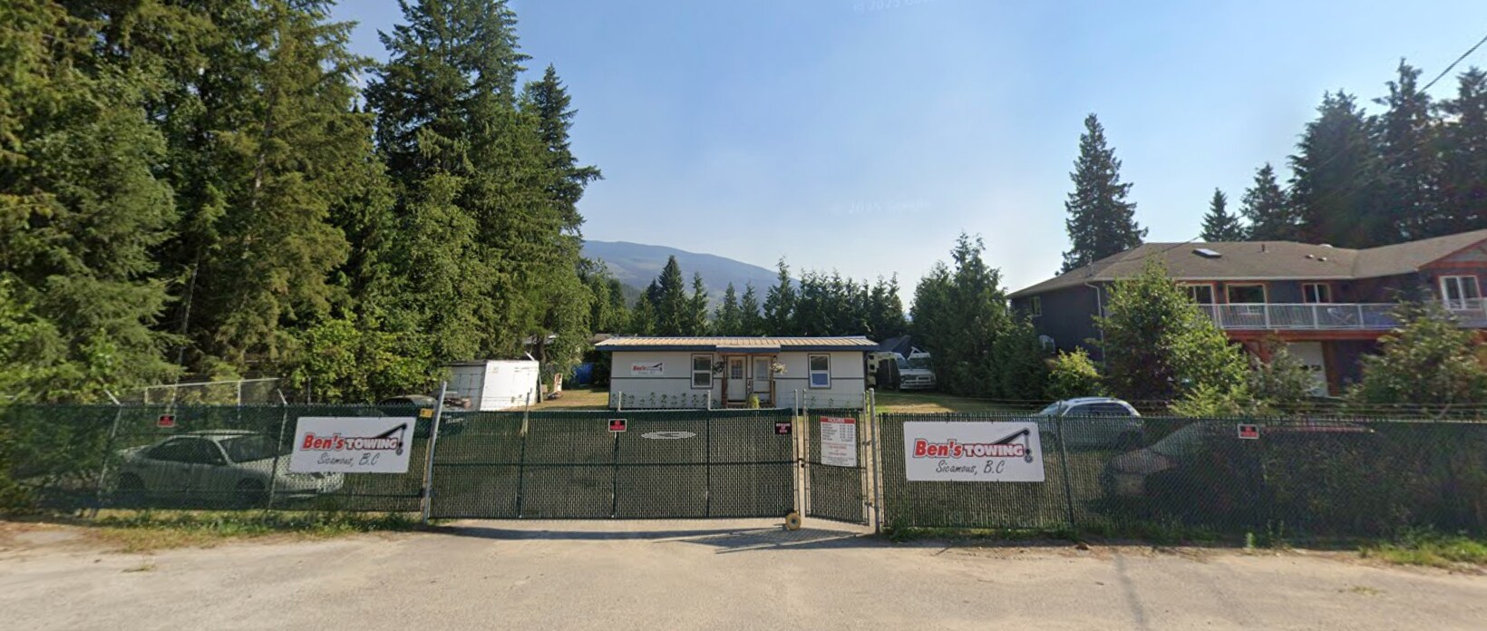 729 Trans-Canada Frontage Rd hwy, Sicamous, BC à vendre Photo principale– Image 1 sur 4