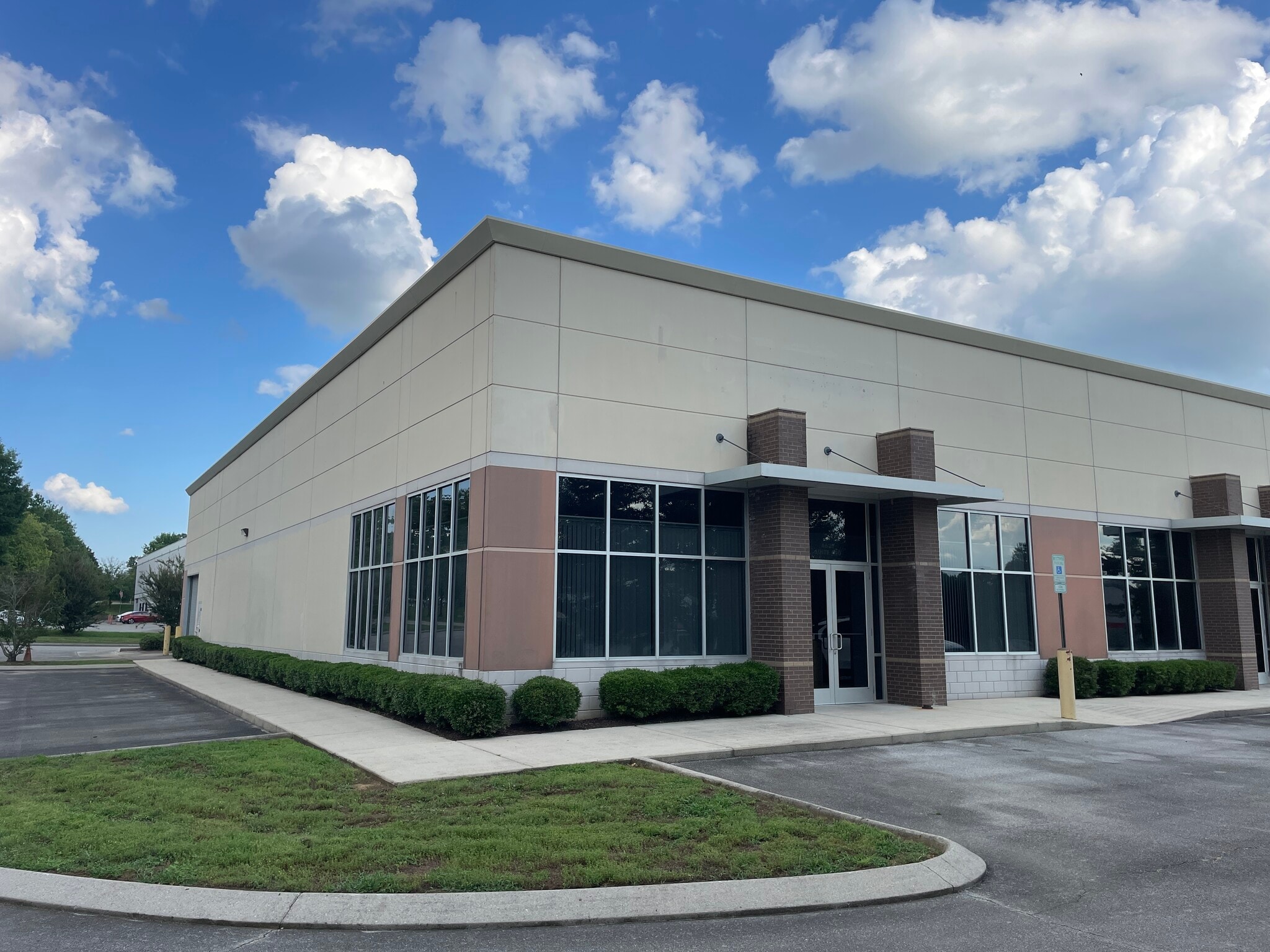 4638 Resource Dr, Chattanooga, TN à louer Photo intérieure– Image 1 sur 15