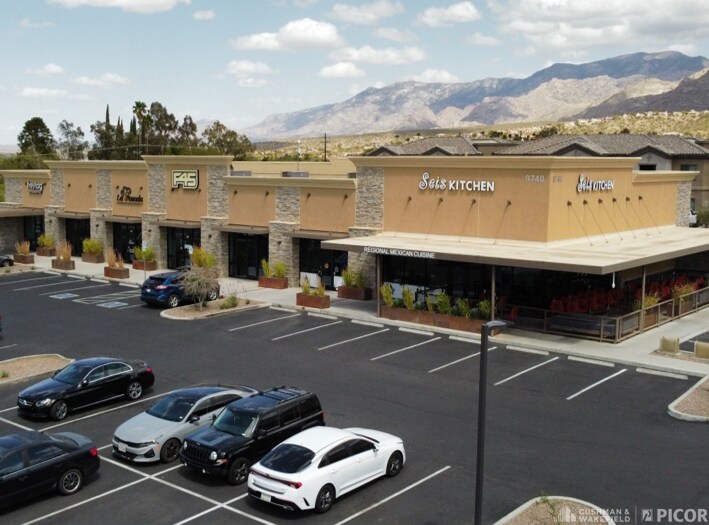 9600 N Oracle Rd, Oro Valley, AZ à louer - Photo de l’immeuble – Image 3 sur 3