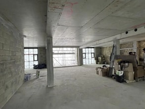 7 Bis Avenue De Saint-Mandé, Paris à louer Photo intérieure– Image 1 sur 3