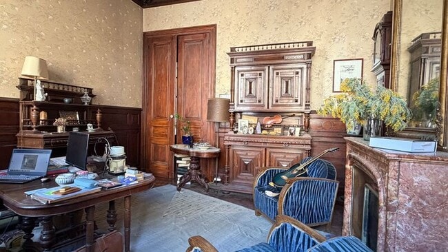 Plus de détails pour Bureau à vendre