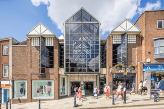 Plus de détails pour White Lion Walk, Guildford - Bureau à louer