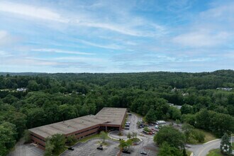 15 Constitution Dr, Bedford, NH - VUE AÉRIENNE  vue de carte