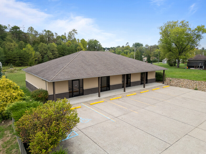14261 Route 60 West, Milton, WV à vendre - Photo de l’immeuble – Image 2 sur 27