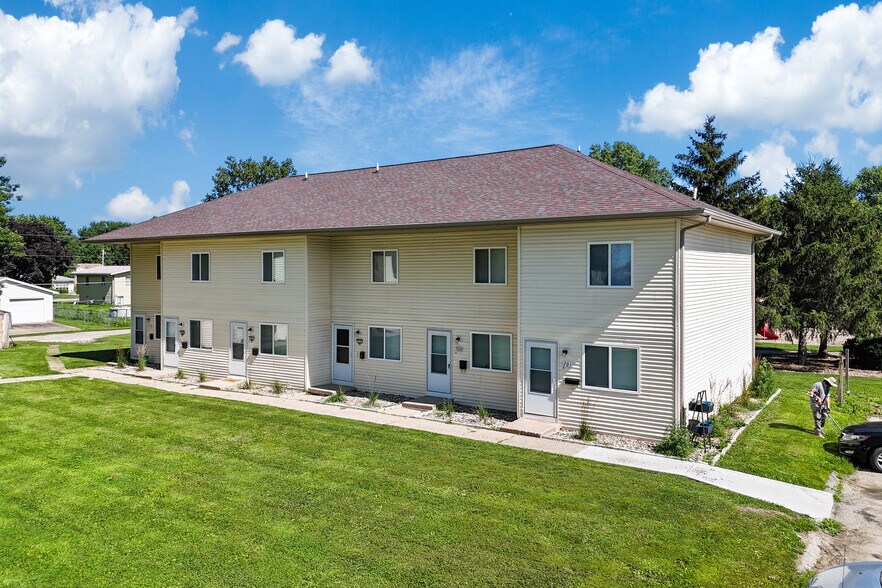 701 Swan St, West Burlington, IA à vendre - Photo de l’immeuble – Image 2 sur 20