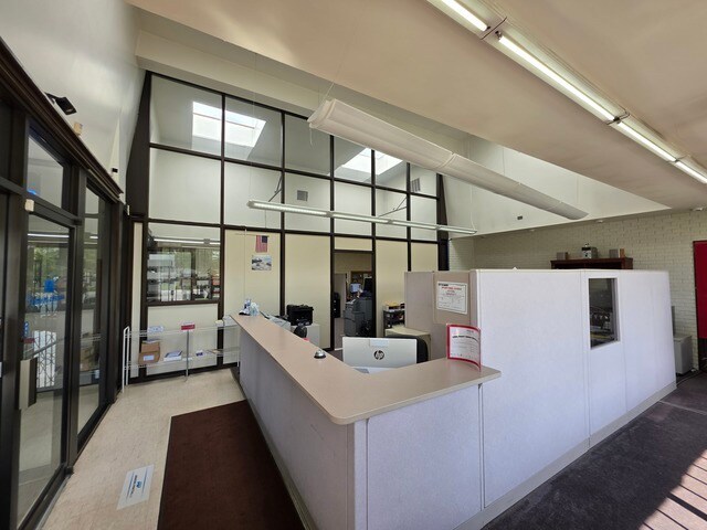 16530 Halsted St, Harvey, IL à vendre - Photo de l’immeuble – Image 3 sur 11