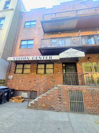 3081 31st St, Astoria, NY à louer Photo principale– Image 1 sur 2