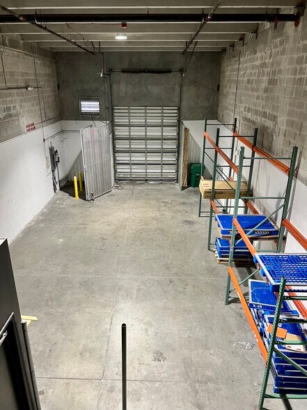 1835 NW 112th Ave, Miami, FL à louer - Photo intérieure – Image 2 sur 11