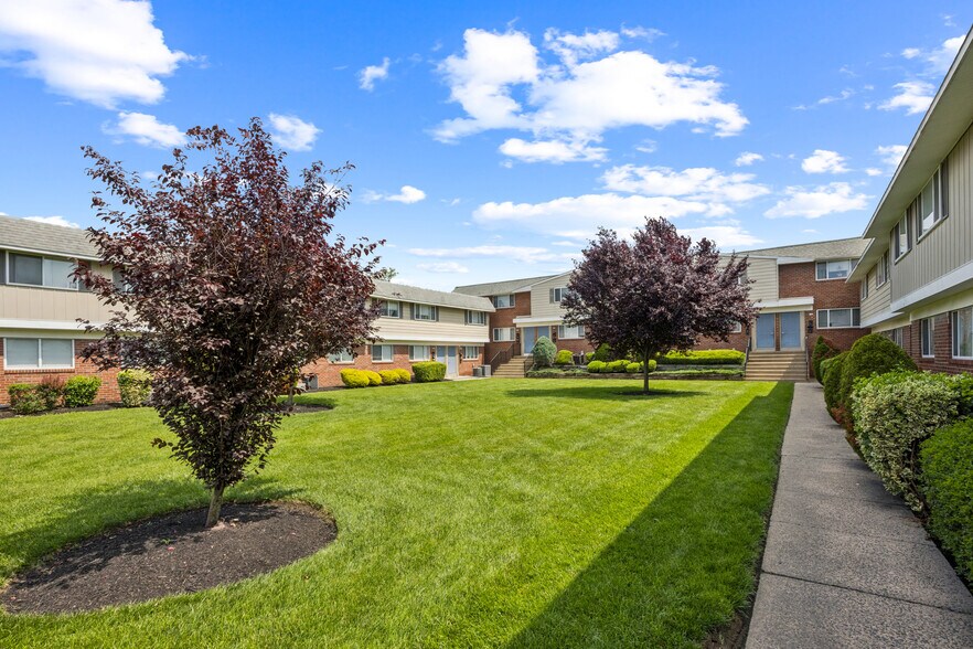 601 Buttonwood Ave, Maple Shade, NJ à vendre - Photo de l’immeuble – Image 1 sur 7